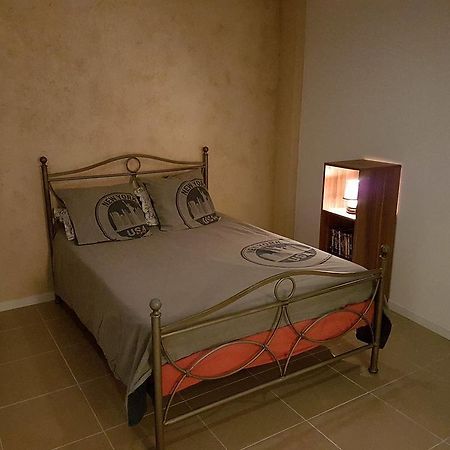 Guesthouse Canet-en-Roussillon Bagian luar foto