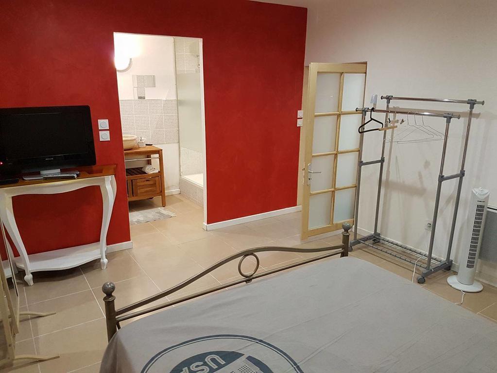 Guesthouse Canet-en-Roussillon Bagian luar foto